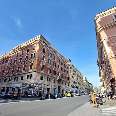 Vatican Spacious Modi Apartment Rome