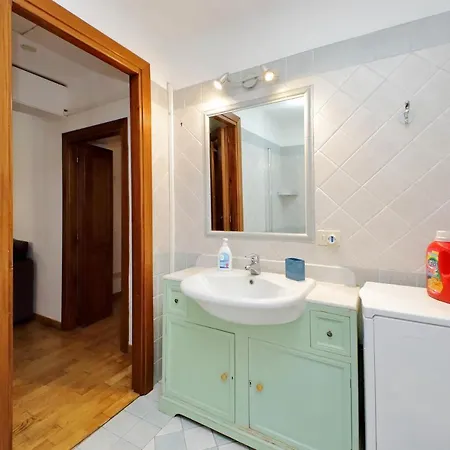 Vatican Spacious Modi Lejlighed *